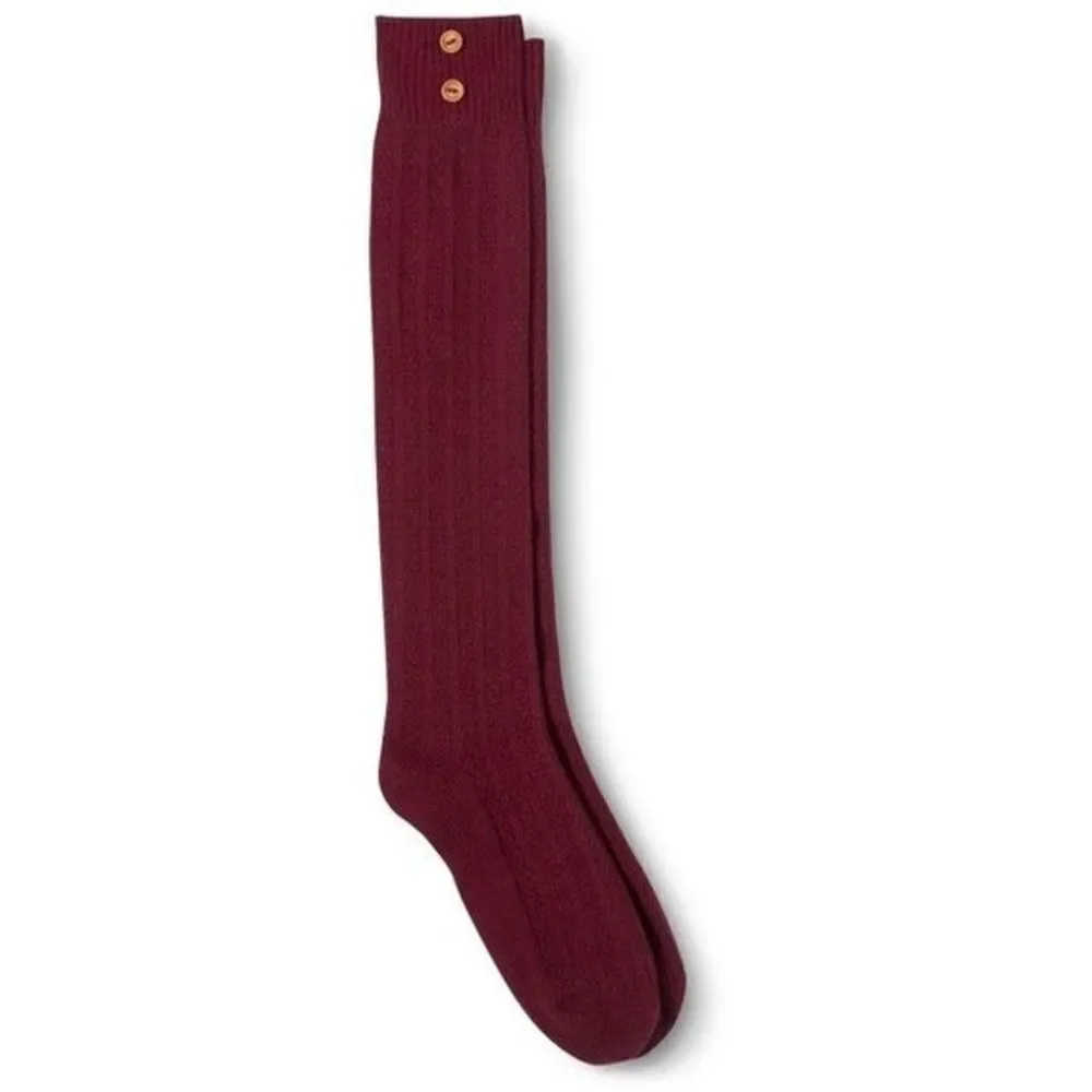 ✨HP 2-6-17✨Knee High Burgundy Socks✨